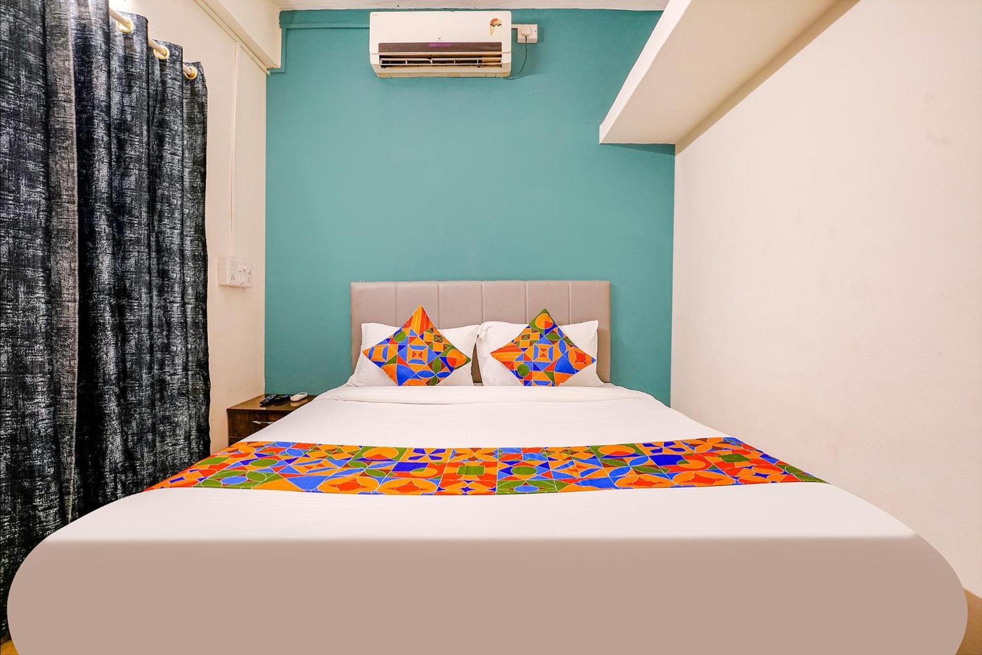 פונה Fabhotel Glh Stays, Airport Road מראה חיצוני תמונה